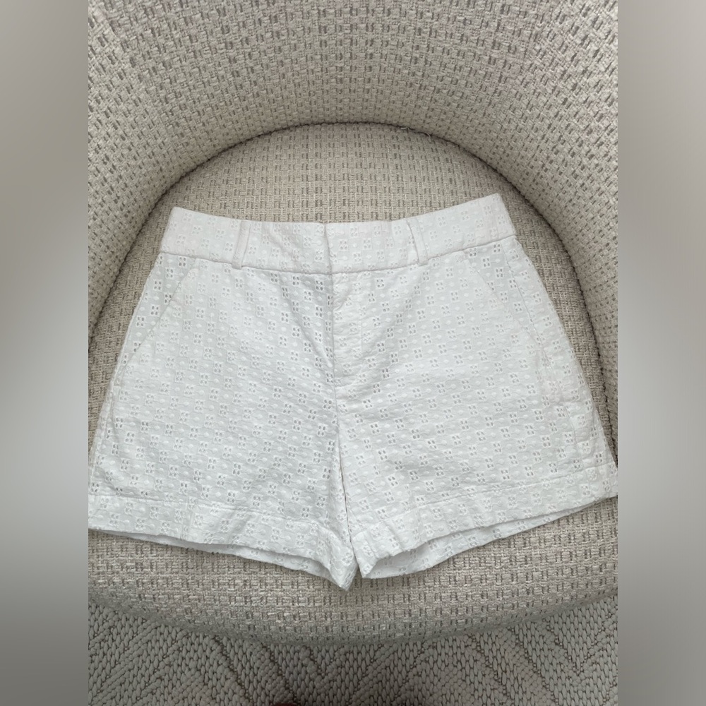 Banana Republic white eyelet shorts size 0